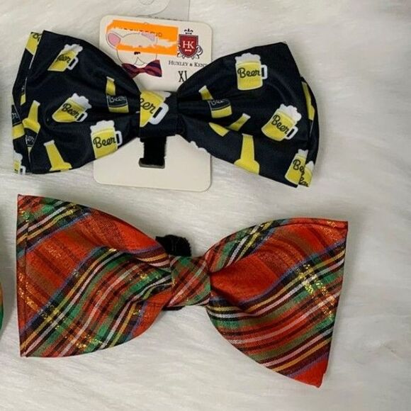 Lot of 4 Dog Bow Ties - Squirrel, Xmas Plaid, Beer, and St Paddy's Sparkles XL - Picture 4 of 5